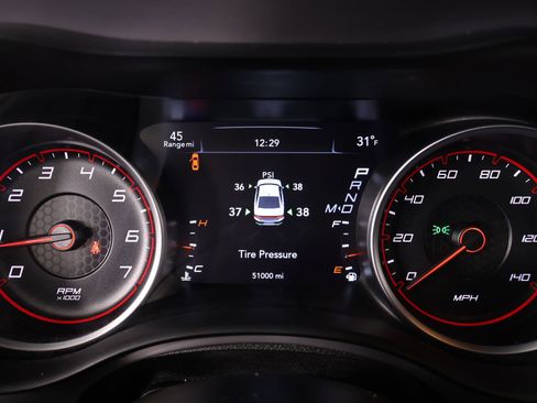 Used 2023 Dodge Charger GT image 4