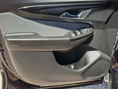 Used 2024 Chevrolet TrailBlazer LT image 12