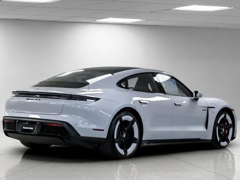 New 2025 Porsche Taycan GTS image 8