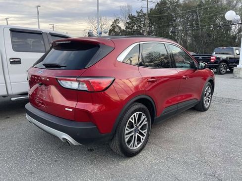 Certified 2020 Ford Escape SEL image 6