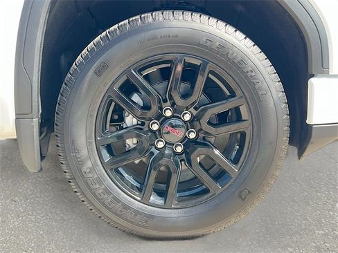 New 2026 GMC Sierra 1500 Pro w/ Graphite Edition image 19