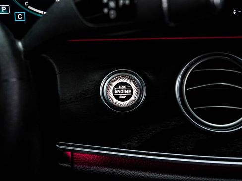 Used 2023 Mercedes-Benz E 350 Sedan image 22