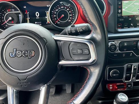 Used 2020 Jeep Wrangler Unlimited Rubicon AWD/4WD image 11