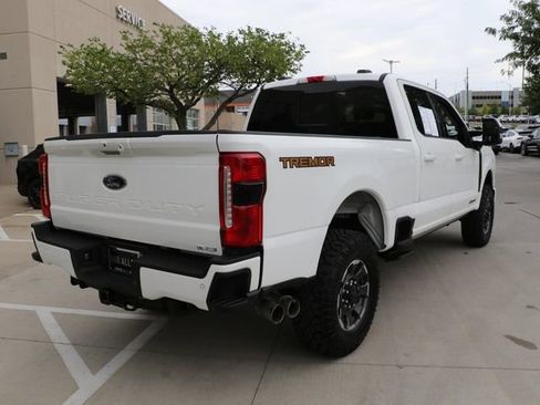 Used 2023 Ford F250 Lariat w/ Lariat Ultimate Package AWD/4WD image 6