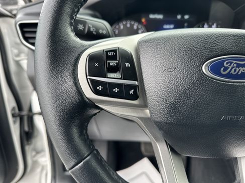 Used 2023 Ford Explorer XLT w/ Equipment Group 202A image 21