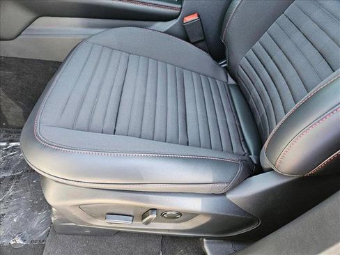 New 2025 Ford Explorer ST-Line image 4