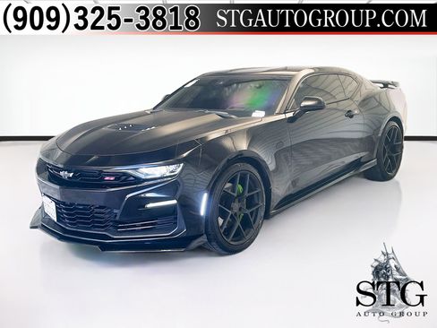 Used 2020 Chevrolet Camaro SS image 1