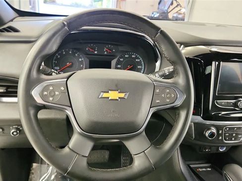 Used 2023 Chevrolet Traverse LT FWD image 34