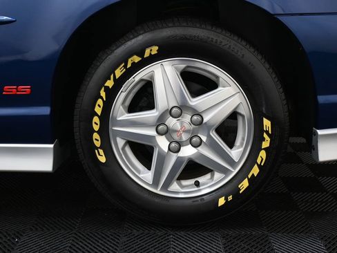 Used 2003 Chevrolet Monte Carlo SS FWD image 27