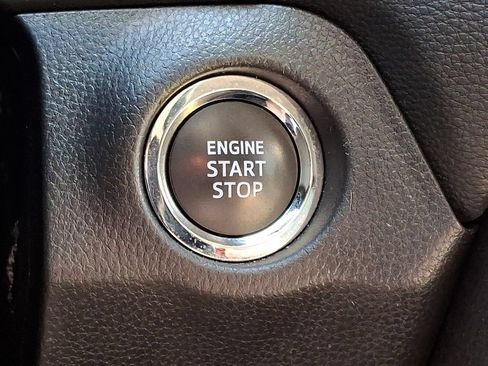 Certified 2025 Toyota RAV4 XLE AWD/4WD image 25