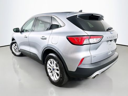 Used 2022 Ford Escape SE AWD/4WD image 5