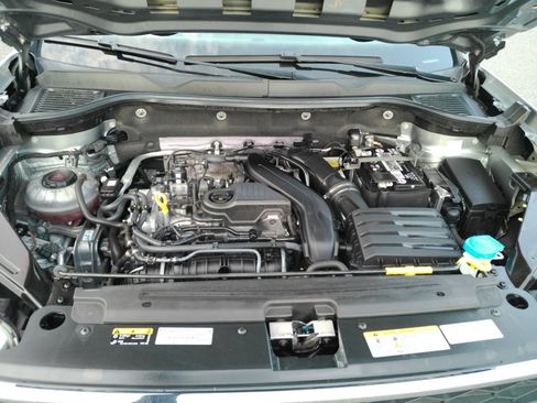 Used 2022 Volkswagen Taos S AWD/4WD image 4