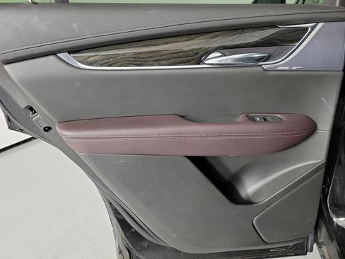 Used 2024 Cadillac XT6 Premium Luxury w/ LPO, Floor Liner Package AWD/4WD image 15