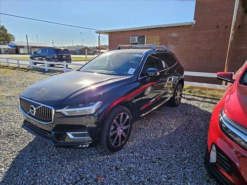 Used 2021 Volvo XC60 T5 Inscription w/ Advanced Package image 3