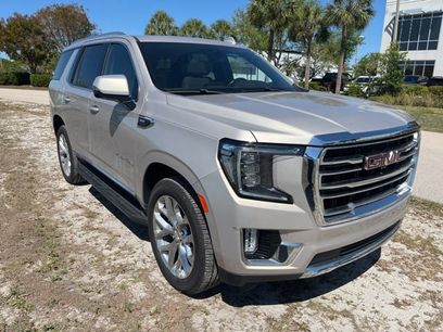 Used 2021 GMC Yukon SLT w/ SLT Premium Package