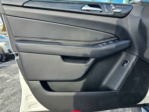 Used 2018 Mercedes-Benz GLE 350 4MATIC image 20