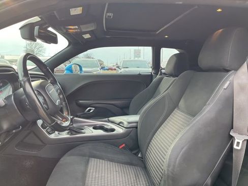 Used 2018 Dodge Challenger R/T w/ Sound Group image 11