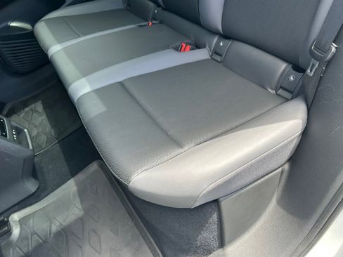 Used 2023 Volkswagen ID.4 Pro S Plus RWD image 43
