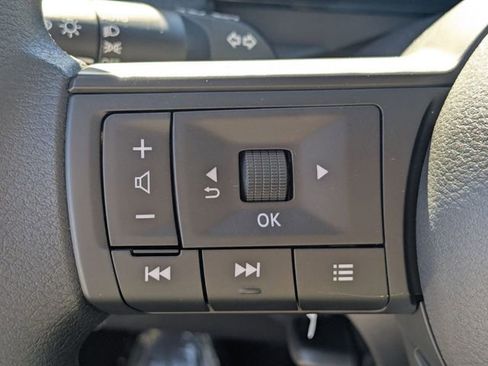 New 2026 Nissan Kicks SV image 17