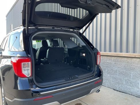 Used 2023 Ford Explorer Limited w/ Equipment Group 301A image 26