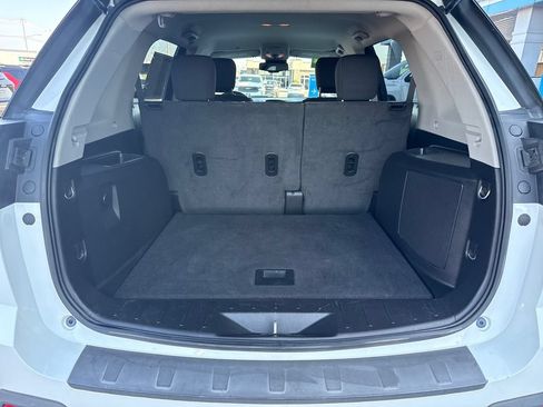 Used 2014 GMC Terrain SLE FWD image 25
