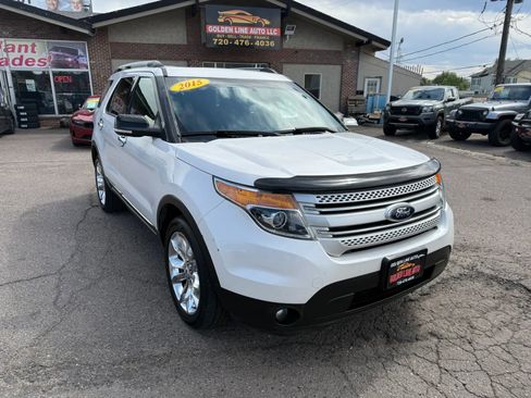 Used 2015 Ford Explorer XLT w/ Equipment Group 202A AWD/4WD image 2