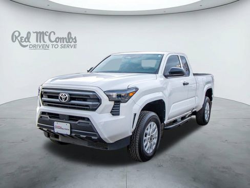 Used 2024 Toyota Tacoma SR image 1