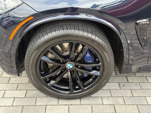 Used 2018 BMW X5 M AWD/4WD image 43