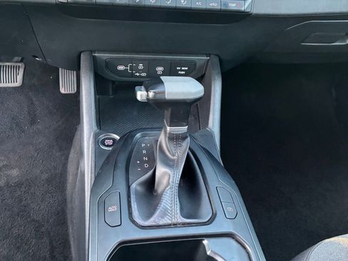 Used 2025 Kia K4 LXS image 5