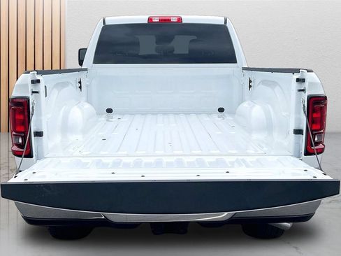 New 2026 RAM 2500 Big Horn AWD/4WD image 24