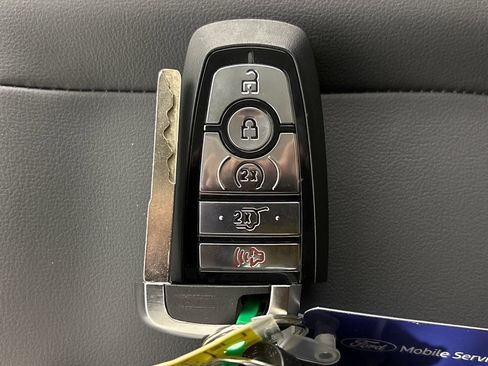 New 2026 Ford Expedition Max Active RWD image 33