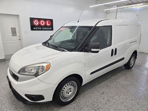 Used 2022 RAM ProMaster City Tradesman FWD image 3