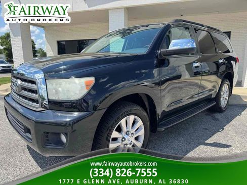 Used 2015 Toyota Sequoia Platinum AWD/4WD image 2