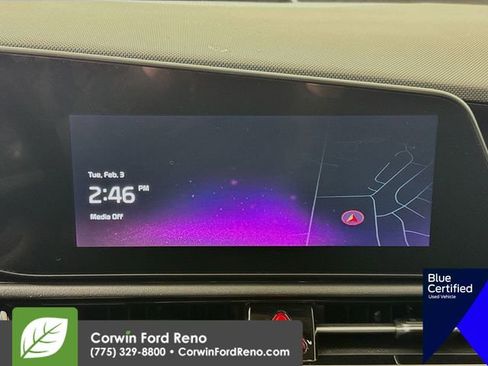 Used 2023 Kia Niro SX Touring image 19