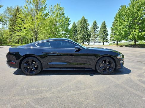 Used 2021 Ford Mustang Premium w/ Equipment Group 201A RWD image 7