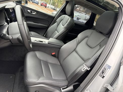 Certified 2025 Volvo XC60 B5 Plus image 16