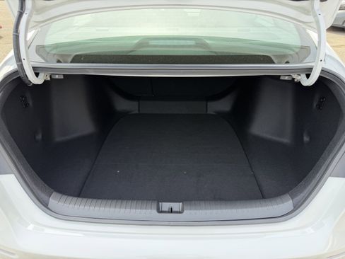 Used 2025 Honda Accord SE image 31
