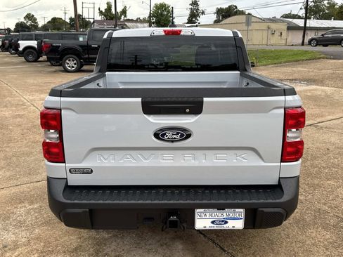 New 2025 Ford Maverick XLT w/ Equipment Group 302A image 5