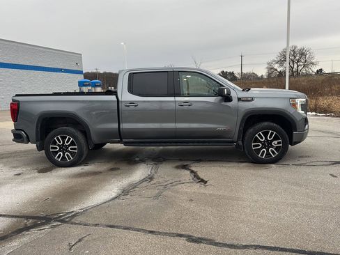 Used 2022 GMC Sierra 1500 AT4 w/ AT4 Premium Package image 7
