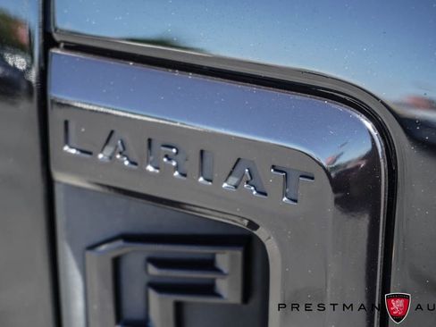 Used 2019 Ford F250 Lariat w/ Lariat Ultimate Package AWD/4WD image 10