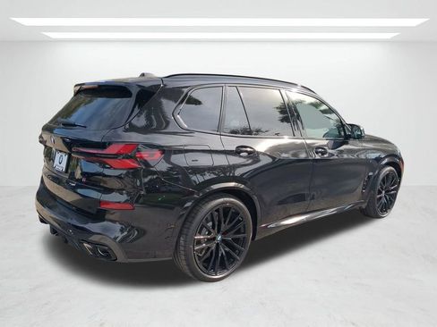 New 2026 BMW X5 M60i image 4