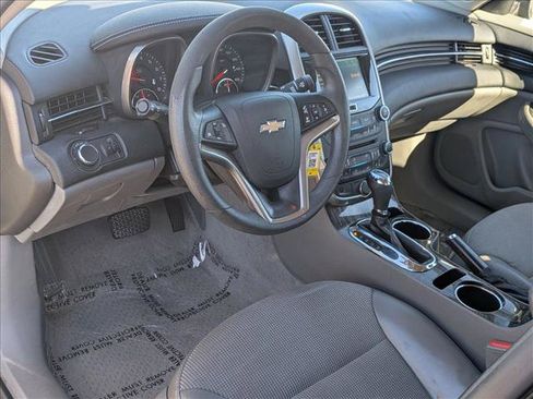 Used 2014 Chevrolet Malibu LT FWD image 10