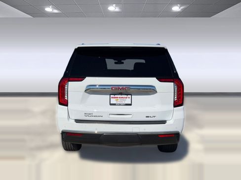 Used 2022 GMC Yukon SLT AWD/4WD image 10