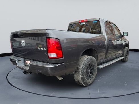 Used 2017 RAM 1500 Express w/ Express Value Package image 10