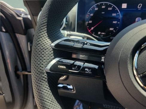 New 2026 Mercedes-Benz CLE 450 4MATIC Coupe image 19