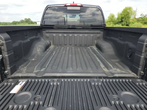 Certified 2025 Nissan Frontier S w/ S Utility Package RWD image 8