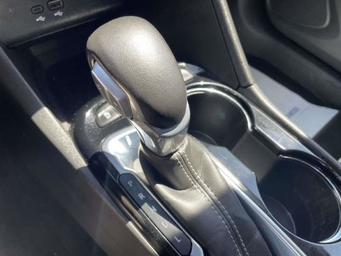 Used 2024 Buick Encore GX Preferred FWD image 15