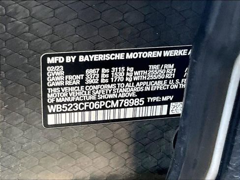 Used 2023 BMW iX xDrive50 w/ Sport Package AWD/4WD image 31