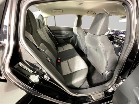Used 2026 Nissan Sentra SV w/ SV Convenience Package FWD image 25