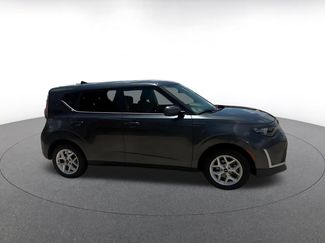 Used 2025 Kia Soul LX w/ LX Technology Package FWD video 2